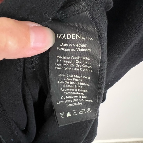 Aritzia Golden by TNA  Farewell Romper Black - Picture 11 of 11